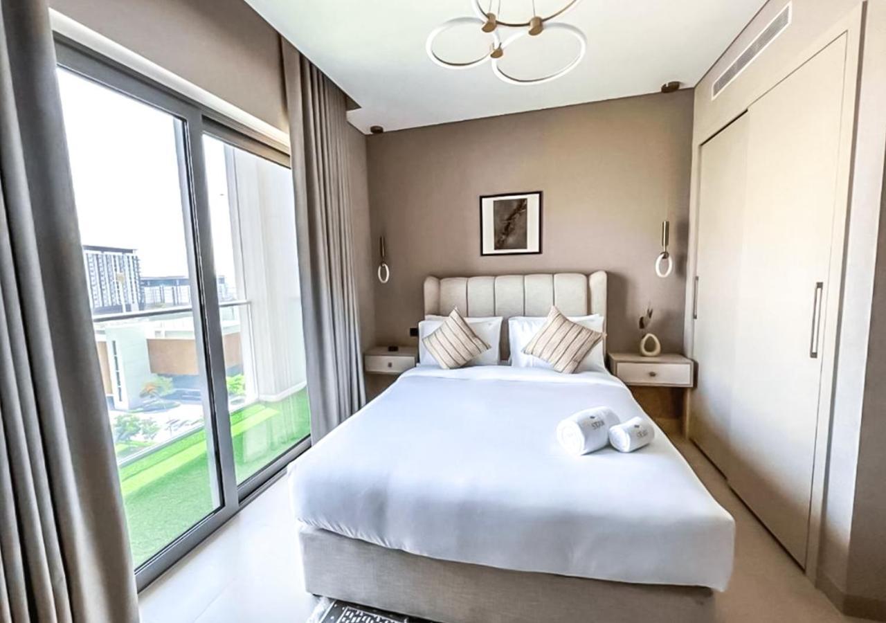 Stay By Latinem Luxury 2Br Holiday Home Cv B609 Near Burj Khalifa Dubái Exterior foto
